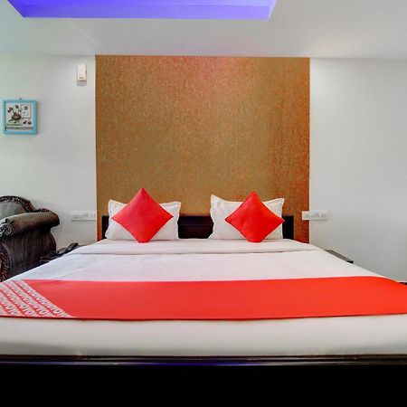 Hotel O P S Grand 布莱尔港 外观 照片