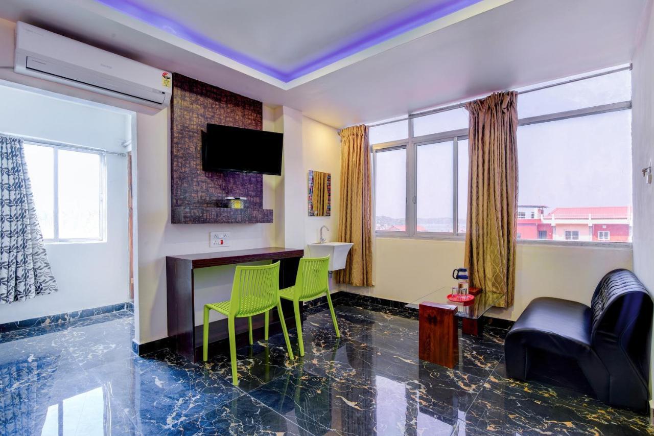 Hotel O P S Grand 布莱尔港 外观 照片