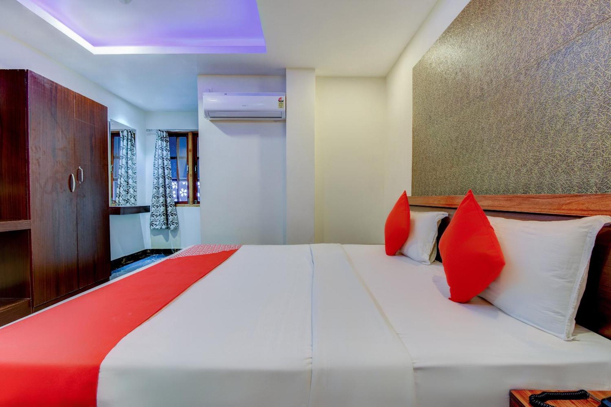 Hotel O P S Grand 布莱尔港 外观 照片